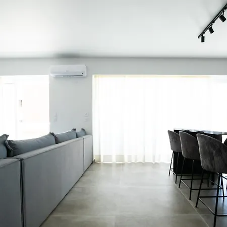 Mairyloy Luxury Apartamento *